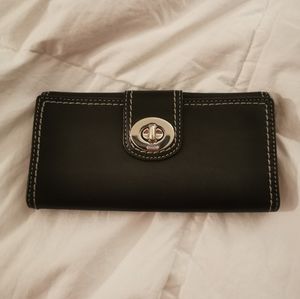 COACH TOPSTITCH TURN LOCK BLACK LEATHER WALLET - LARGE
